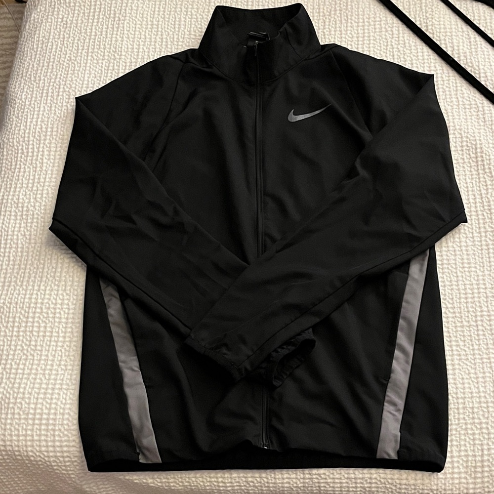 Nike Men's Black Windbreaker with Gray Stripes